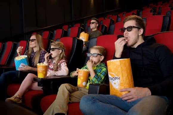 【悲報】謎の団体「吹き替えはクソ!字幕じゃなきゃ意味ない!」