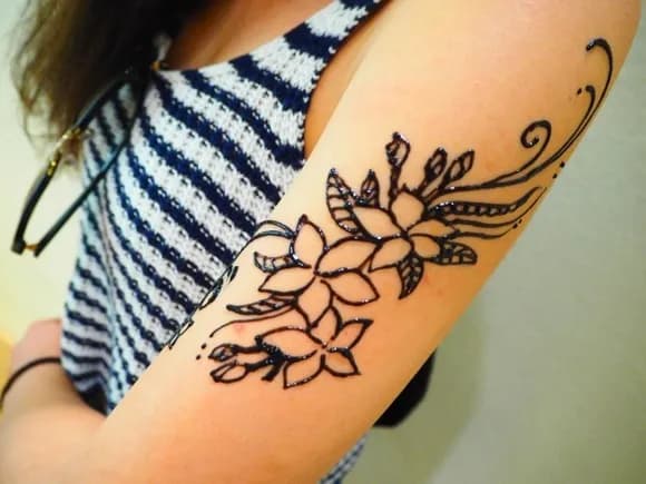 【疑問】刺青・タトゥー容認派「個人の自由を認めろ!温泉に入れろ!」←これ今の時代反論できないよねwwwww