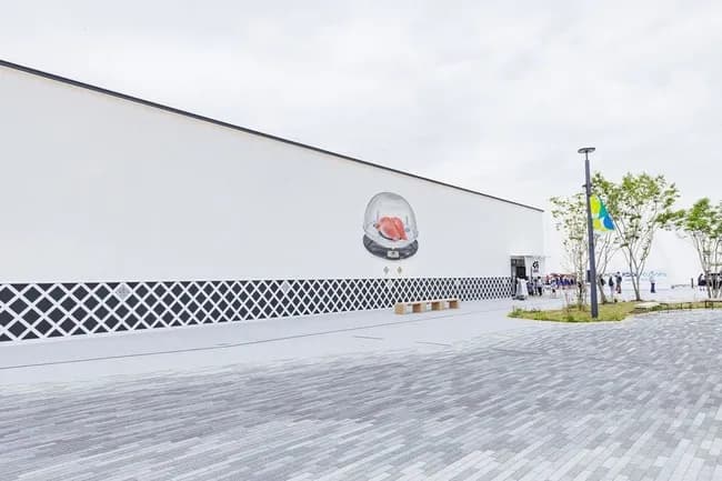 くら寿司社長「万博で世界各国料理モチーフの寿司出すから483品考えろ」商品開発部の人「おかのした」