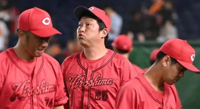 カープ35回連続無得点の拙攻で引き分け。奨成マルチ&好守!モン2安打!菊池ニンジャ守備!玉村6回0封!栗林ら7投手完封リレーも打線組み換え不発【広島0-0巨人/試合結果】