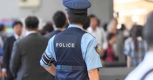 警察「止まりなさい!」自転車ワイ「ゆゆ?」