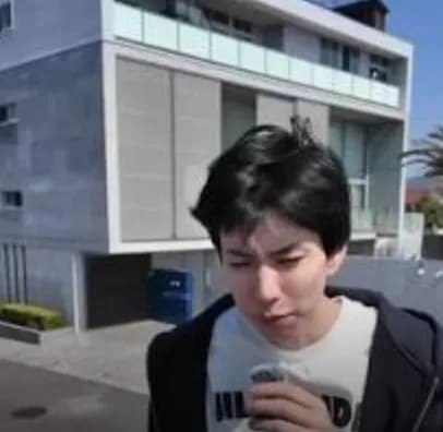 【悲報】YouTuberヒカキン、はじめしゃちょー、TikTokに立場を奪われオワコンになってしまう・・・・・