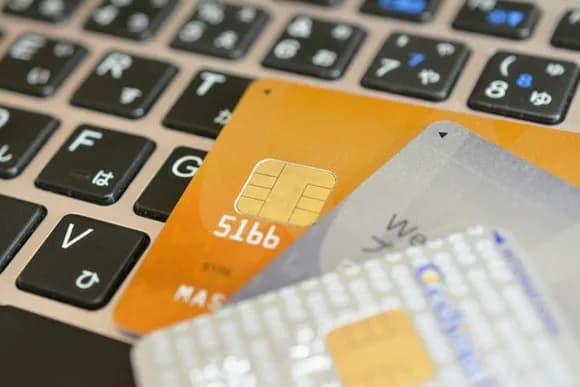 【急募】みんなどこのクレカ使ってんの?wwwwwwwwwwwwwwww