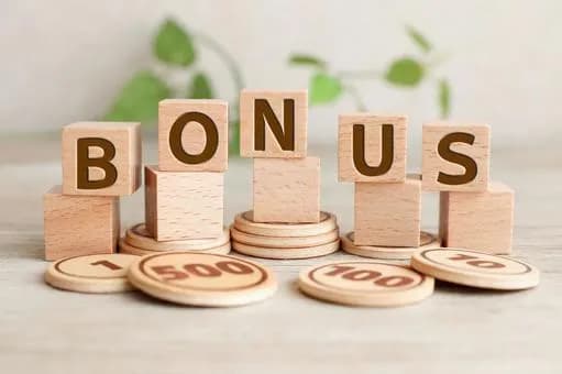 【急募】お前らって実際ボーナスどんくらい貰ってるん?wwwwwwwwwwwwwwww