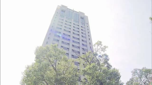 クレーマー「いやぁぁぁぁぁ!警察官がギャンブルである競艇の舟券買ってるの」