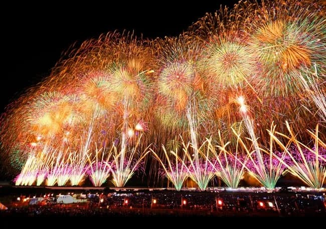 【動画】長岡の花火大会、レベチwwwwwwwwwwwwwwwwww