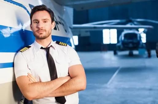 【急募】パイロットの生涯年収、8億8000万←おまえらがこれにならない理由wwwwwwwwwwwwwwww