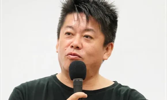 【悲報】堀江貴文さん、テキ屋からたこ焼きを買ってブチギレるwwwwwwwwwwww