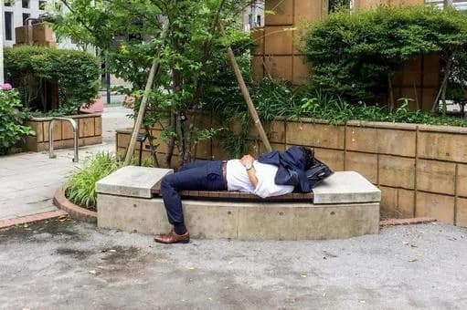 【朗報】仕事しないおっさんって激減したよなwwwwwwwwwwwwwwww