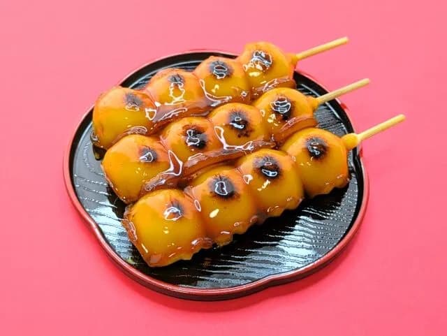 団子でみたらし以外買う奴って何者なんや?