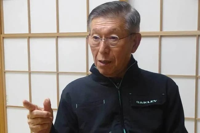 【悲報】秋田県「人口1000人の村にクマ2000頭生息してます」