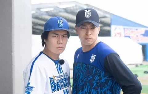 DeNA宜野湾キャンプに令和ロマン、大鶴肥満らが来場 「似ている」と話題のくるまと入江大生が初対面「ケムリも驚く速さ」で意気投合www