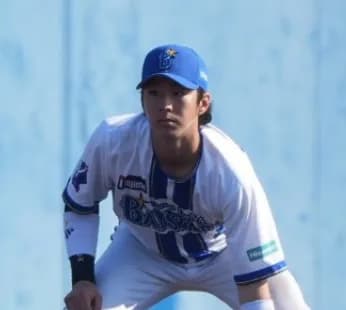 DeNA度会の三塁起用の意図を監督が語る 昨秋から挑戦「シーズンに入っても練習」