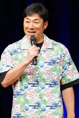 DeNA相川監督、ユニフォーム姿のファンに声をかけるも「どなたのファンですか?」