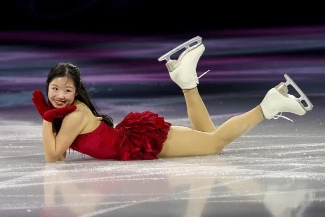 【フィギュア】「腹ばいになって足バタバタ」17歳で銅メダルの中井亜美 エキシビのキュート振付に反響「かわいいが過ぎる」