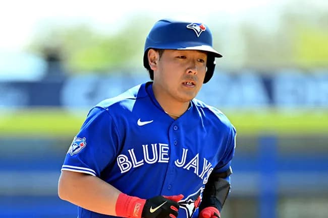 岡本和真、MLBで“規格外”の飛距離「漫画すぎる」 衝撃131m弾にファン騒然「格が違う」