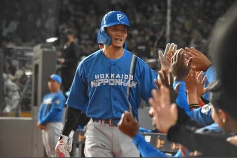日本ハム・西川遥輝 台湾代表から豪快2ラン! 新庄監督“直伝”フォームで好調キープ