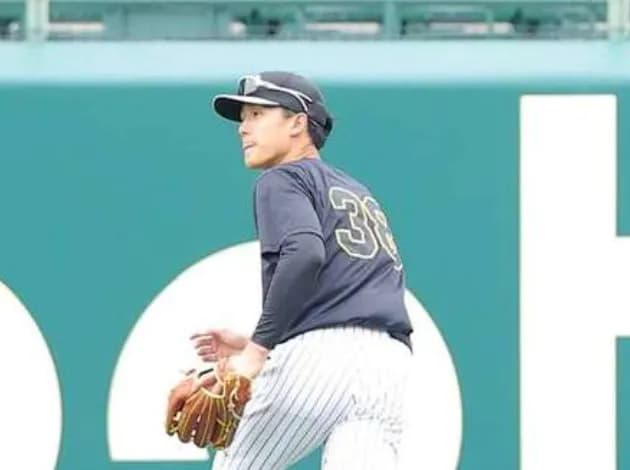 ディベイニー、正遊撃手か 小幡が外野練習を始める