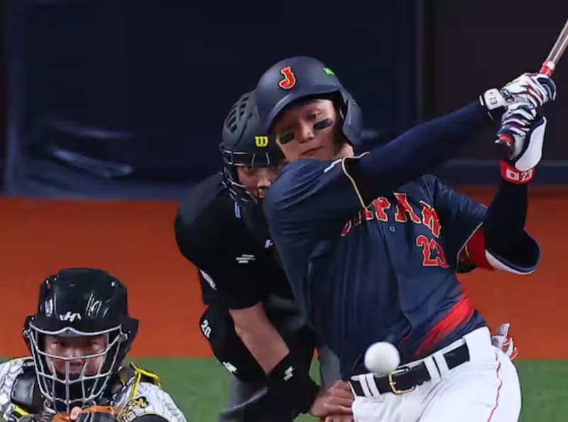 ぶっちゃけ森下翔太の2点打、普通のショートゴロだったよな?ディベイニーどうしたん