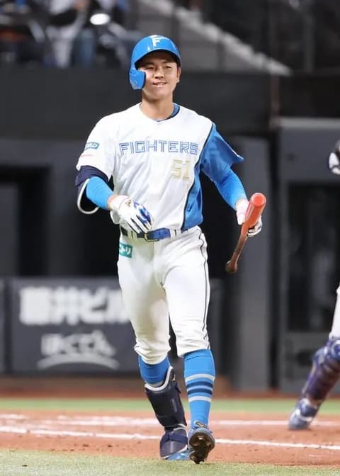 【日本ハム】育成1位・常谷拓輝とドラフト4位半田南十がルーキー三遊間結成 1軍合流でオープン戦初出場