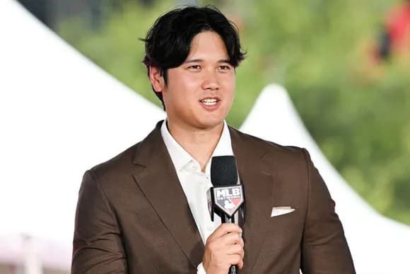 【動画】大谷翔平、また1人だけSPを引き連れて新幹線入りwwwwwwwwwwwww