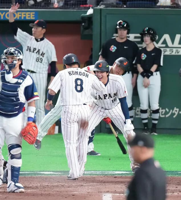 【対韓国戦】侍ジャパン祝勝会【決勝トーナメント進出王手】