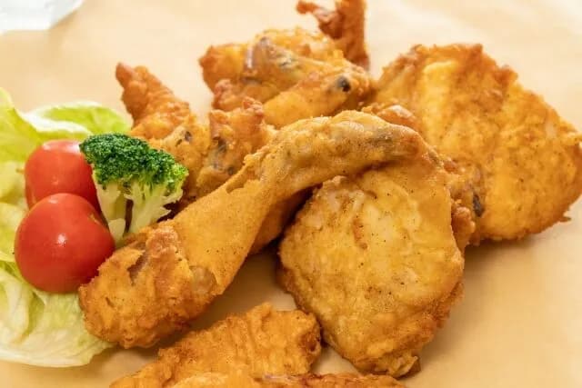 世界一うまい食べ物「フライドチキン」になる説