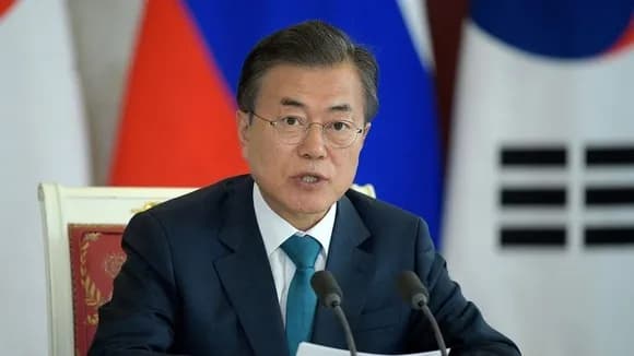 【悲報】韓国の元大統領、変わり果てた姿で発見されるwwwwwwwwwwwwwww