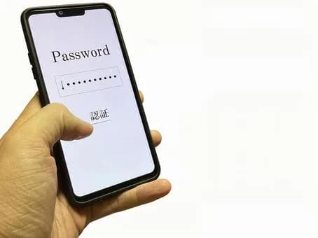 【悲報】認証コードの6桁一発で覚えられないやつwwwwwwwwwwwwwwww