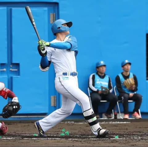 【日本ハム2軍】右肘負傷から復帰の清宮幸太郎が2軍戦で2号 守備解禁で5回に同点ソロ