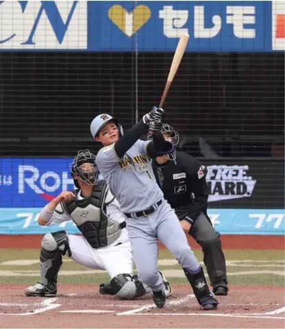 阪神・森下がWBCから虎復帰後1号2ラン 帰国後すぐに2戦連続スタメン出場 さすがの一発に虎党わく