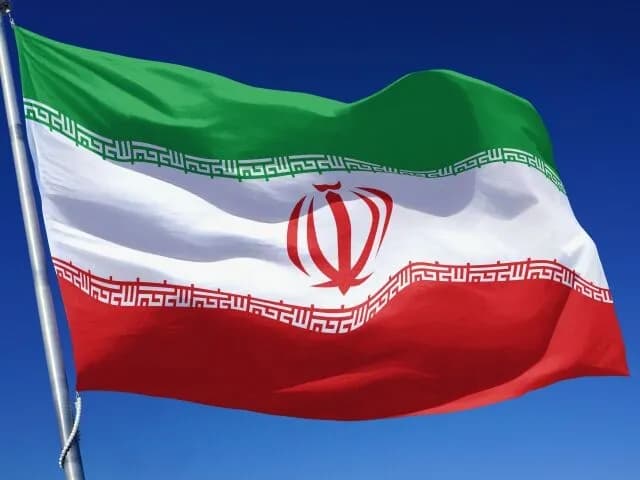 日本船の通過「認める用意」 ホルムズ海峡巡りイラン外相