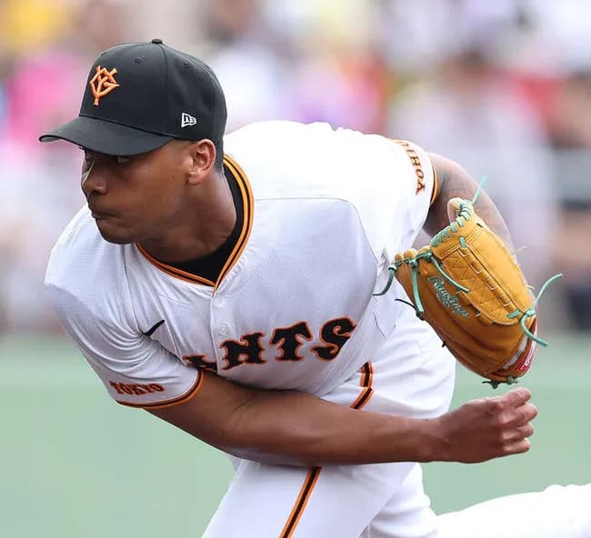 【巨人】育成右腕エルビス・ルシアーノが支配下登録へ 来日4年目 実戦8試合連続無失点