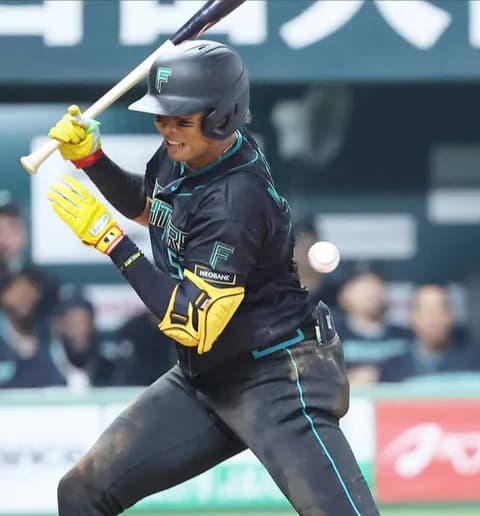 【日本ハム】水谷瞬、155キロを逆方向へ同点弾 開幕戦で存在感