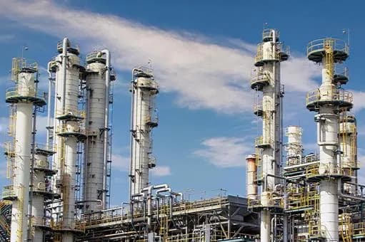 【悲報】日本人「石油の95%を喪失しました」←こいつらが平然としていられる理由wwwwwwwwwwwwwwww