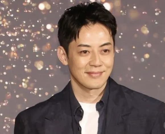 【悲報】西野亮廣「演劇俳優が劇の稽古期間中ギャラがもらえないのはおかしい」演劇界「は・・・?」