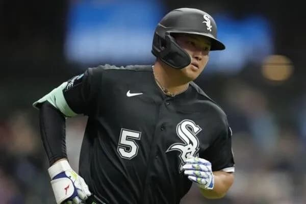 シカホワ村上宗隆 3試合 .333 3 3 ops1.871