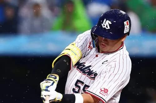 【朗報】村上「3試合連発です」岡本「96マイル右中間ぶち込みます」wwwwwwwwww