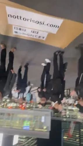 【動画】渋谷のスクランブル交差点でガチの放火事件が発生してしまうwwwwwwwwww