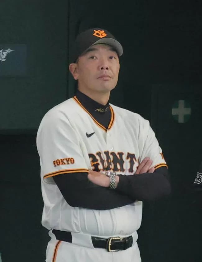 阿部監督、代打・大城卓三の理由「昨日のヘッドスライディングを見て熱いものを感じたので」