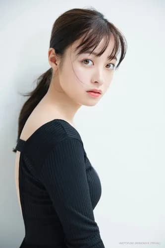 【朗報】橋本環奈さんと一回セッ◯スor一生たぬき撫で放題、どっちも捨てがたいwwwwwwwwww