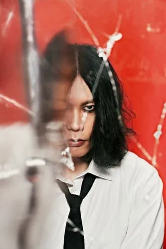 【悲報】米津玄師さんと星野源さん、戦争反対を表明してないと叩かれてしまうwwwwwwwwww