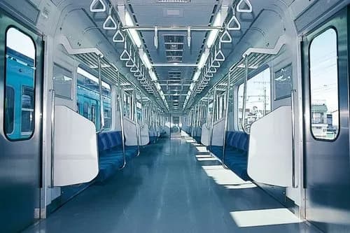 【衝撃】電車でJKさんを見ながらシコシコする男さん、全く隠れてないwwwwwwwwww