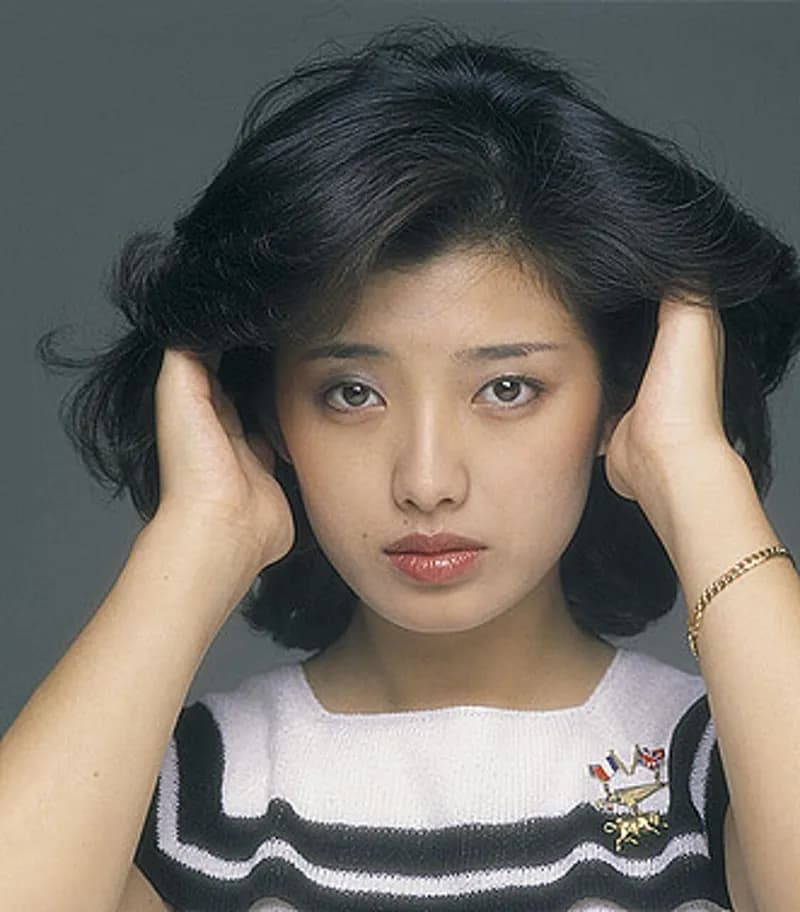 【悲報】中森明菜さん(60)の最新のお姿、ガチでヤバすぎるwwwwwwwwww
