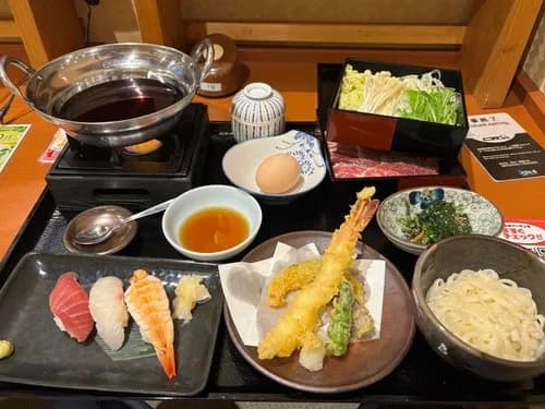 【悲報】スパ銭さん「一泊2食付きで6000円」←コスパがヤバすぎるwwwwwwwwww