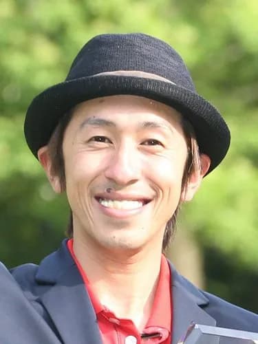 【悲報】カジサックさん「鈴木拓に謝りたくて何度もコラボ依頼してるけど全部断られてる」wwwwwwwwww