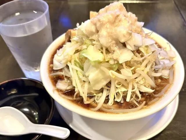 【悲報】二郎系のロット乱しとかいう謎文化wwwwww