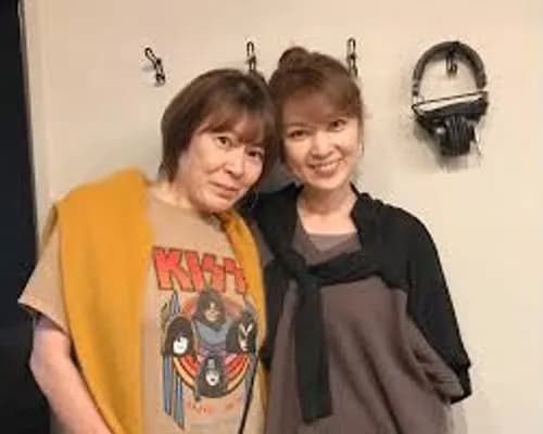 【悲報】南房総のヤンキーさん、「飯島直子派」と「工藤静香派」で派閥が分かれていたwwwwwwwwww