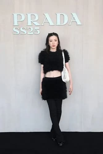 【悲報】日本人さん、平均身長男171cm女158cmのホビット族だったwwwwwwwwww